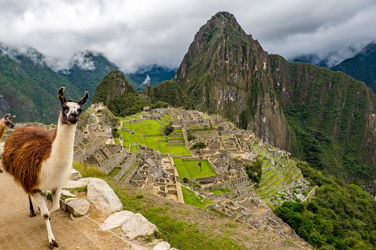 Mythique Machu Picchu et couleurs andines : circuit voyage Pérou